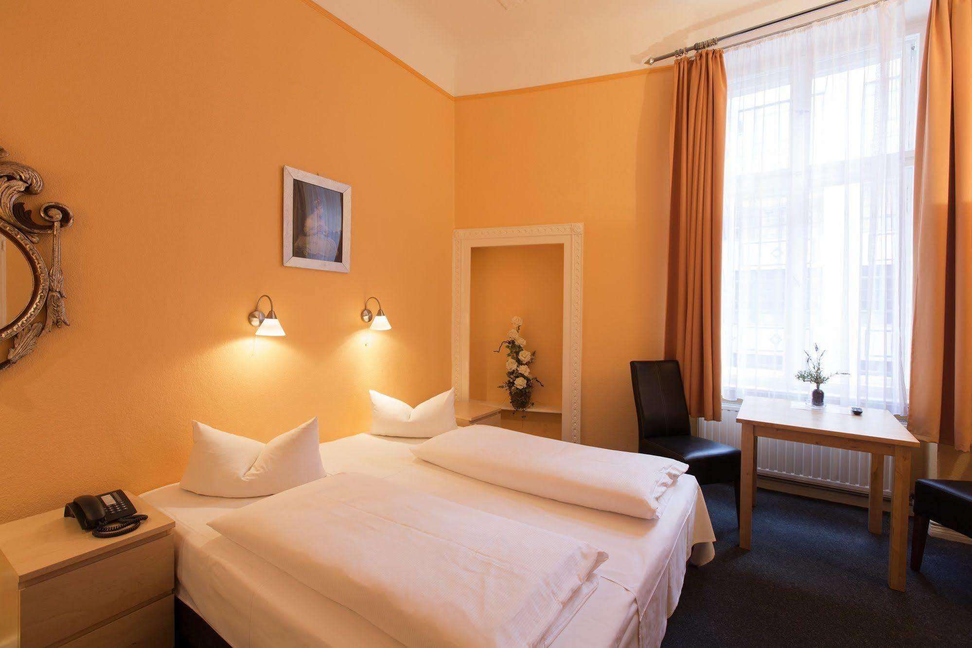 ברלין Hotel Am Hermannplatz מראה חיצוני תמונה